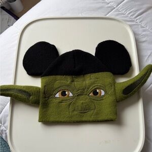 Disney Parks GROGU baby Yoda beanie hat/ Mandalorian Star Wars